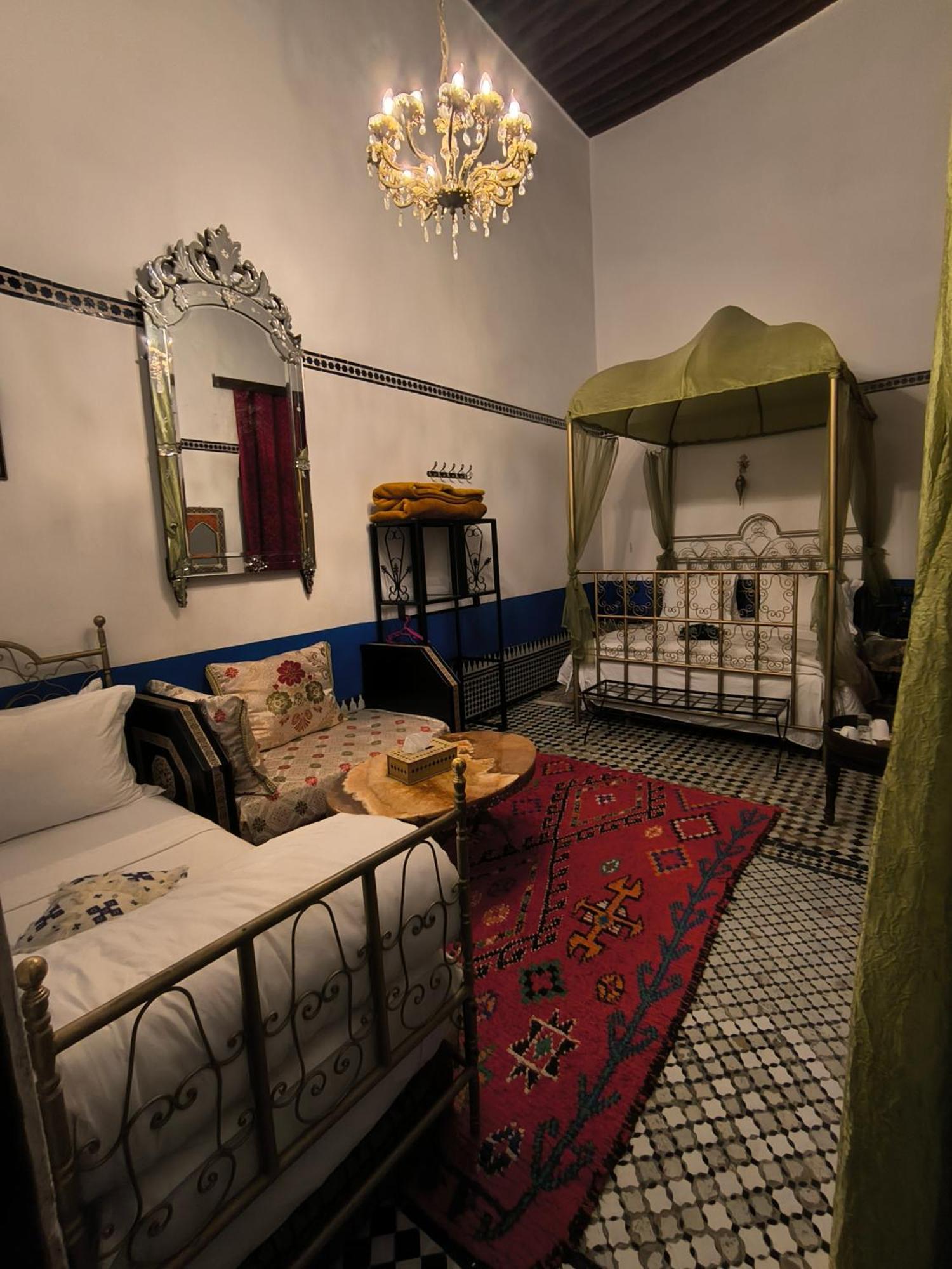 Riad Lalla Zoubida Fez Esterno foto
