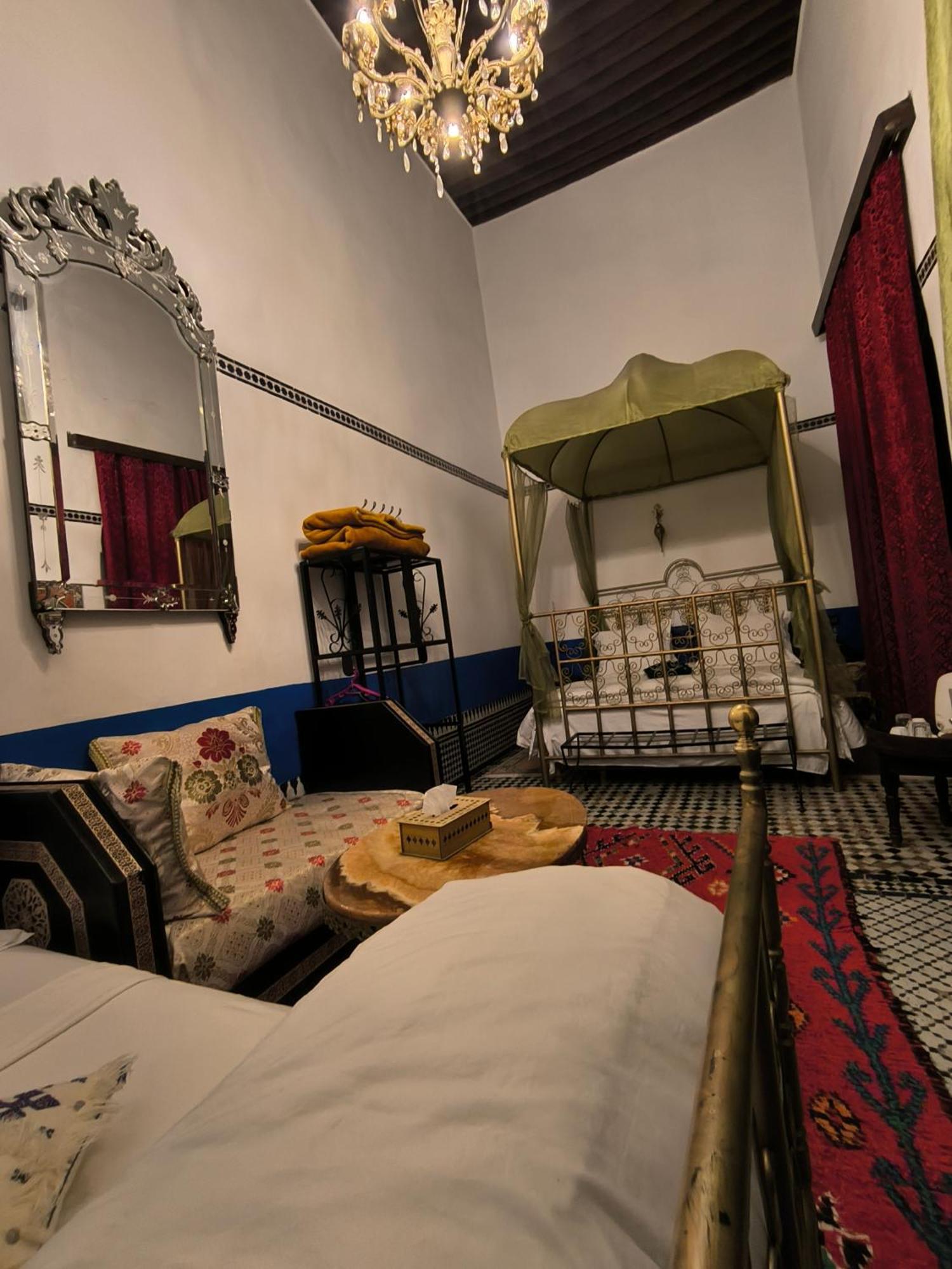 Riad Lalla Zoubida Fez Esterno foto