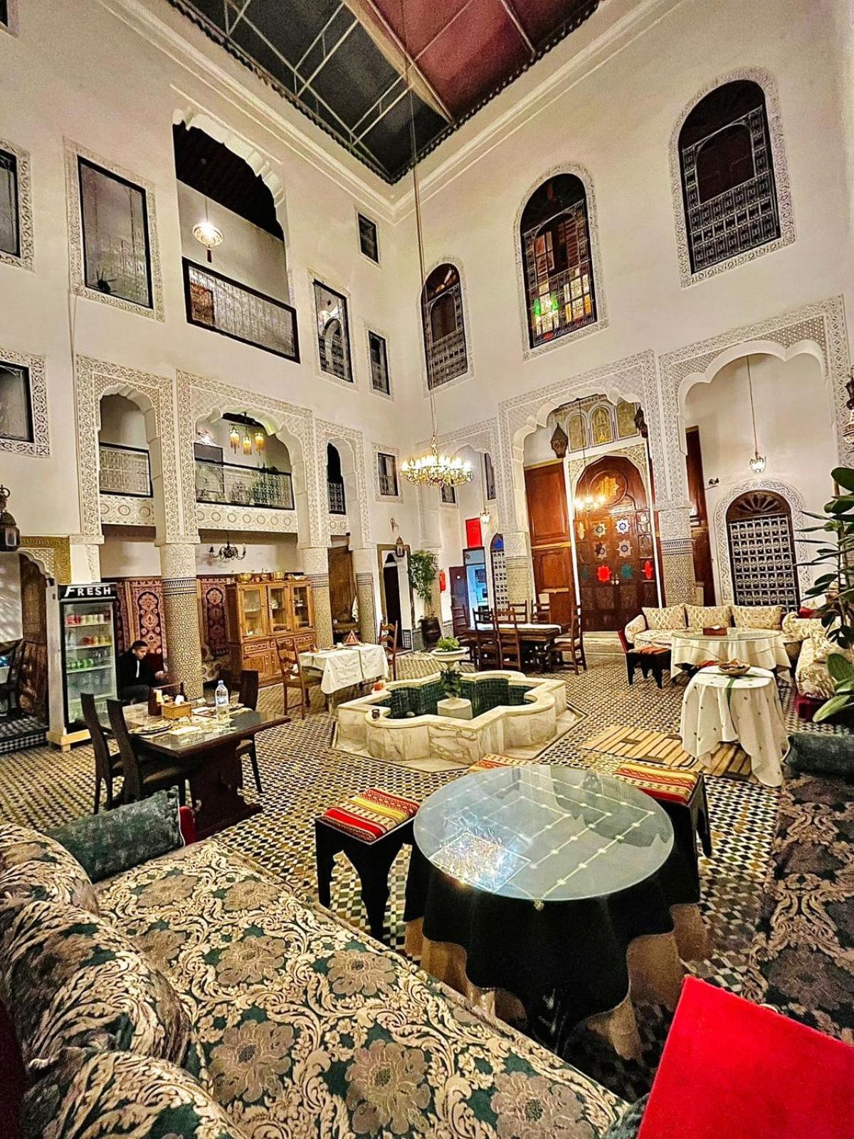 Riad Lalla Zoubida Fez Esterno foto