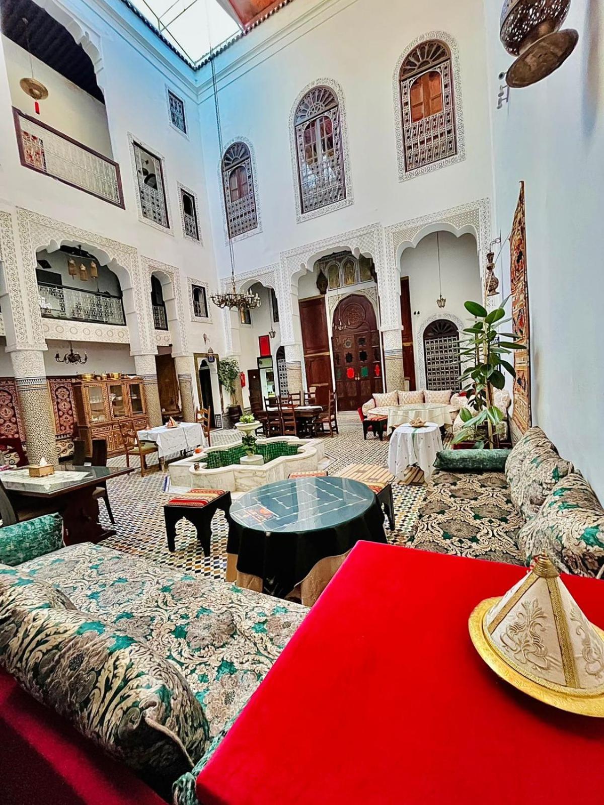Riad Lalla Zoubida Fez Esterno foto