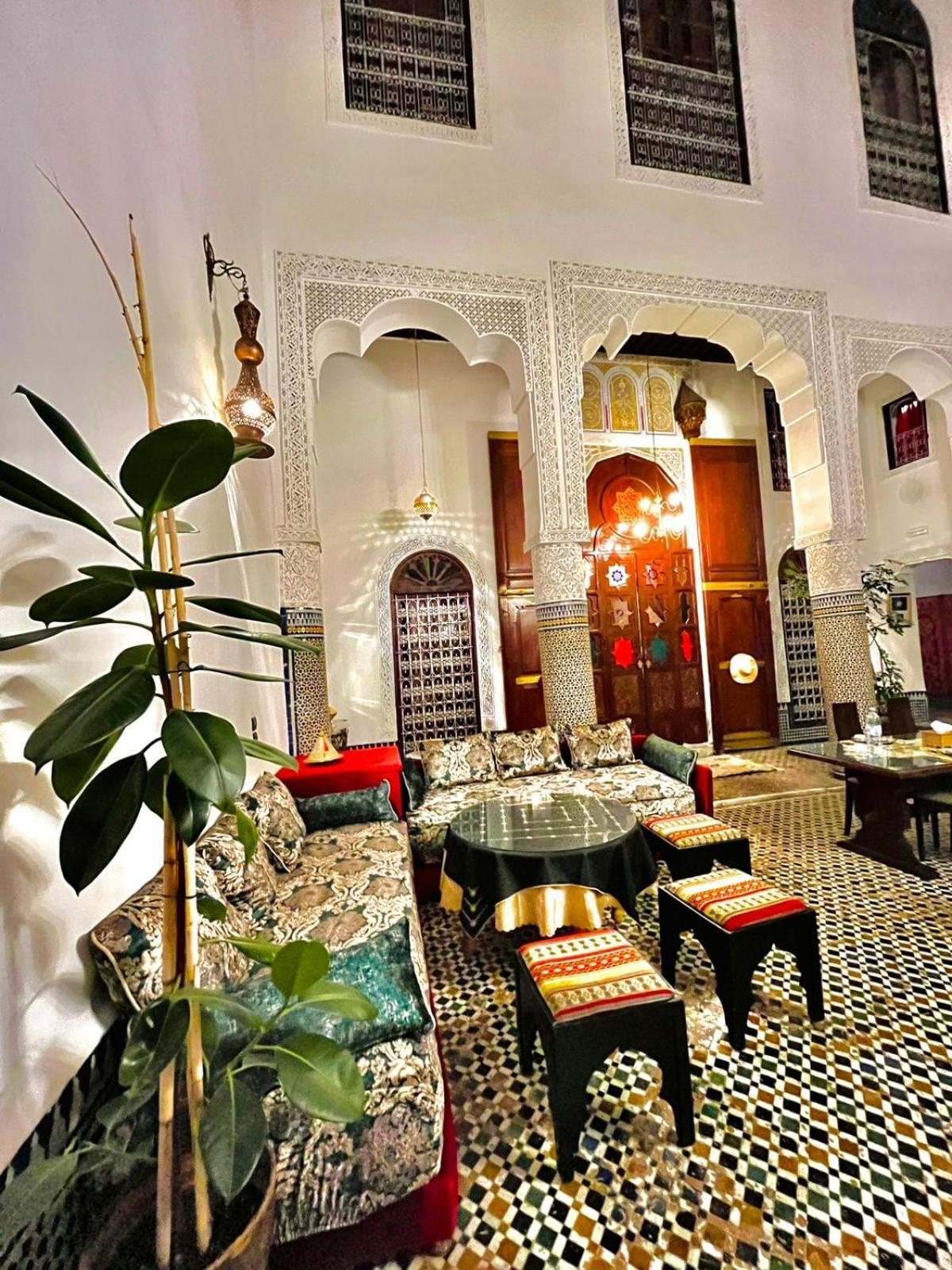 Riad Lalla Zoubida Fez Esterno foto