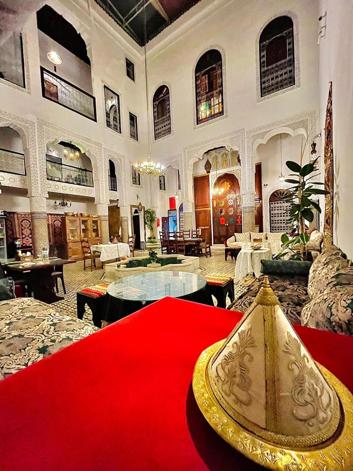 Riad Lalla Zoubida Fez Esterno foto