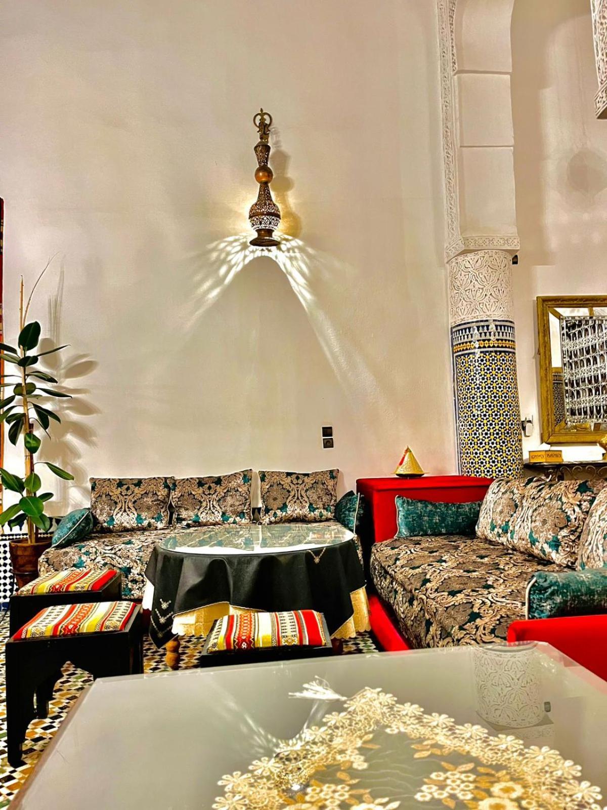 Riad Lalla Zoubida Fez Esterno foto