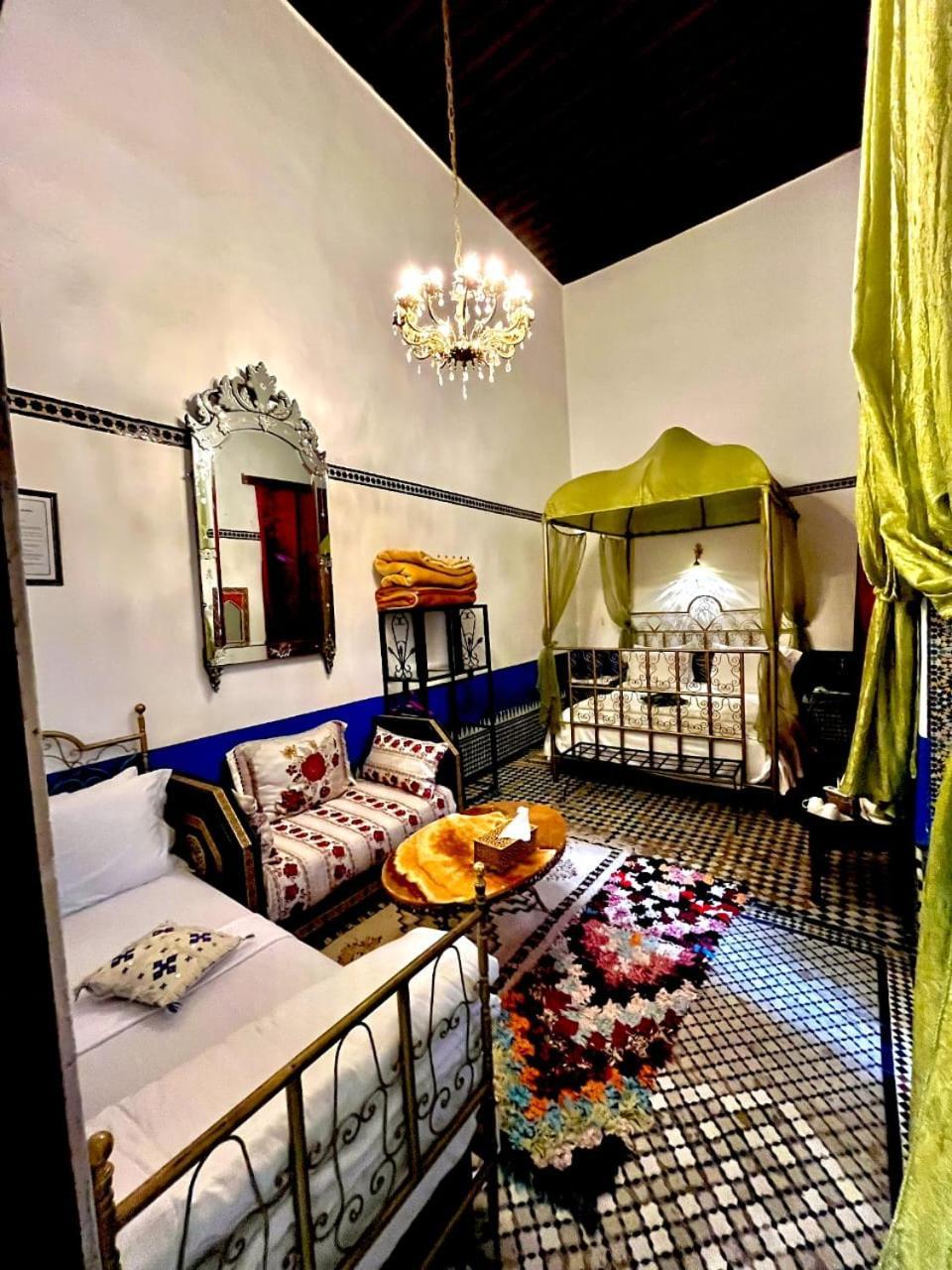 Riad Lalla Zoubida Fez Esterno foto