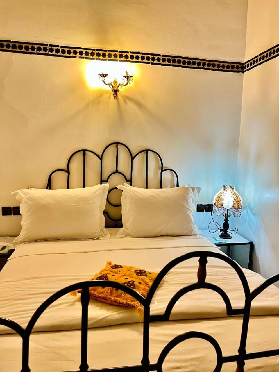 Riad Lalla Zoubida Fez Esterno foto