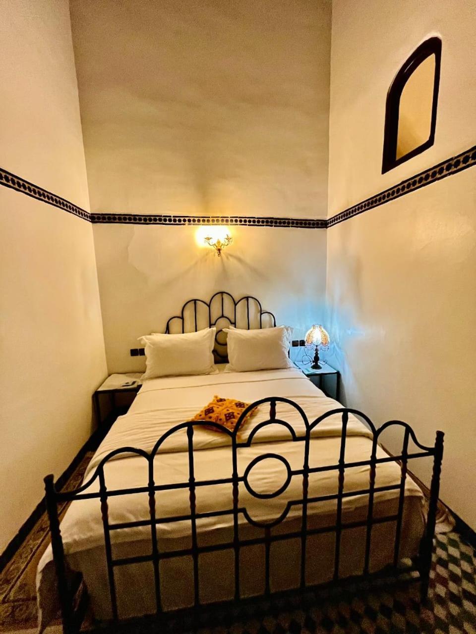 Riad Lalla Zoubida Fez Esterno foto